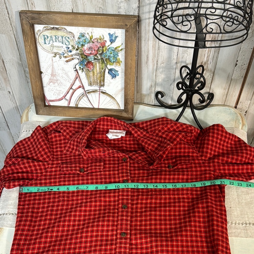Jones New York Thin Flannel Plaid Button Up Size Medium - Picture 7 of 8